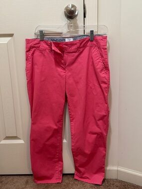 Crown & Ivy Women’s Coral Chino Cropped Pants, Size 6